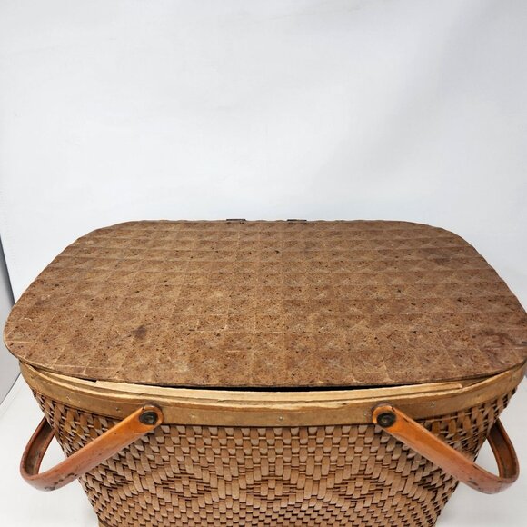 Vintage Red Man Wicker Picnic Basket 12 x 18 Wood Hinged Lid & Metal Handles USA - Picture 6 of 10